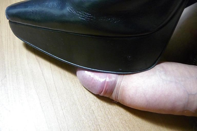 10P Cock under black high-heeled boots