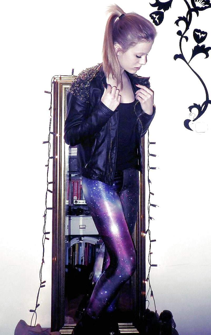 25P The best Leggings I have found in Hamsters - Space Leggings