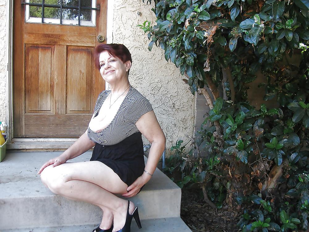 14P Big Breasted Saggy Granny 2