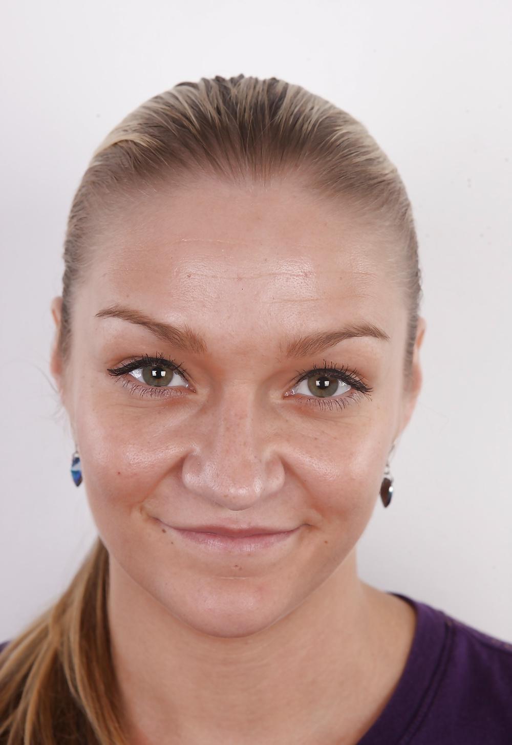 19P Czech Girl Casting 1 - Aneta - By TROC