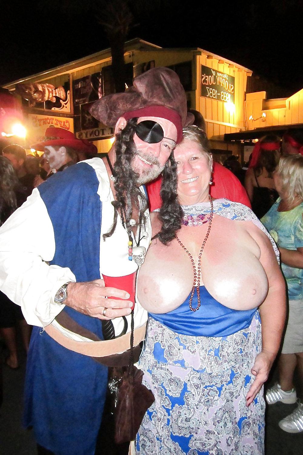 18P Big Boobs -90-