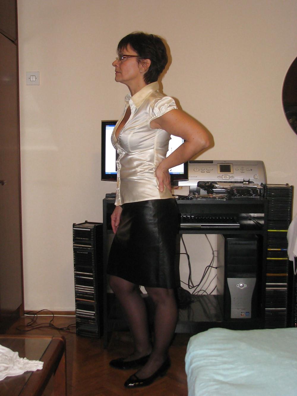 17P German Slut Wife Elena