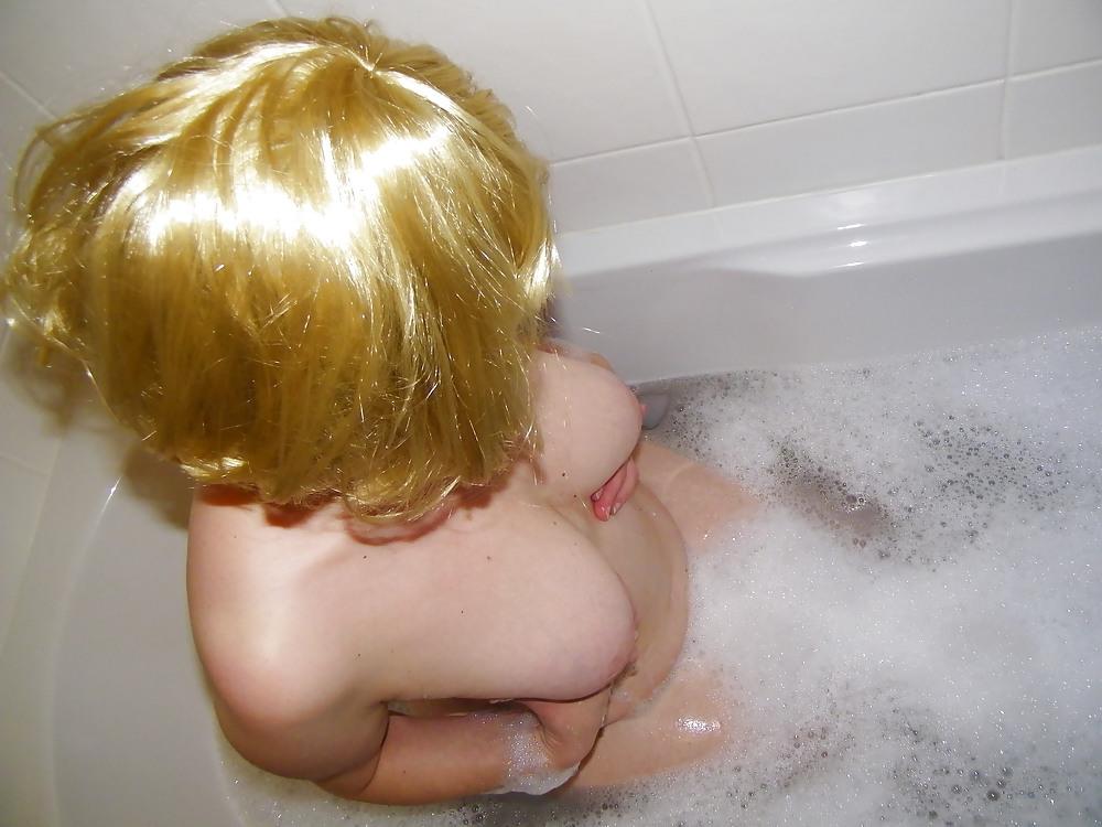 8P UK Wife Posing for Husband 1