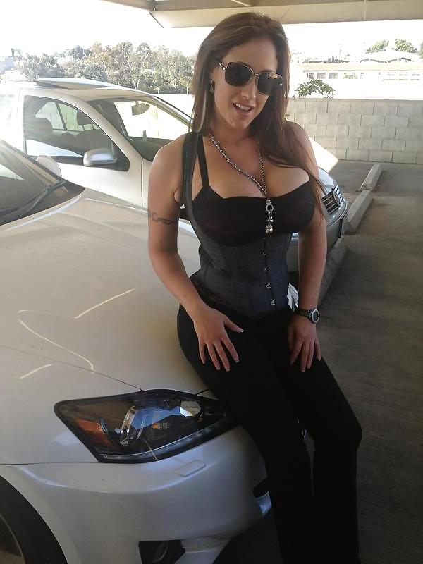 14P Huge Tits, Tight Tops 31