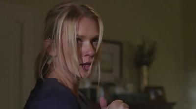 25P AJ Cook is a heart breaker and a hardon maker.
