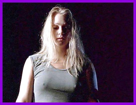 25P AJ Cook is a heart breaker and a hardon maker.