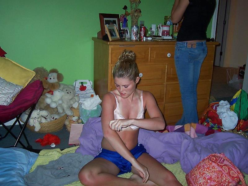 25P Bra Babes 10