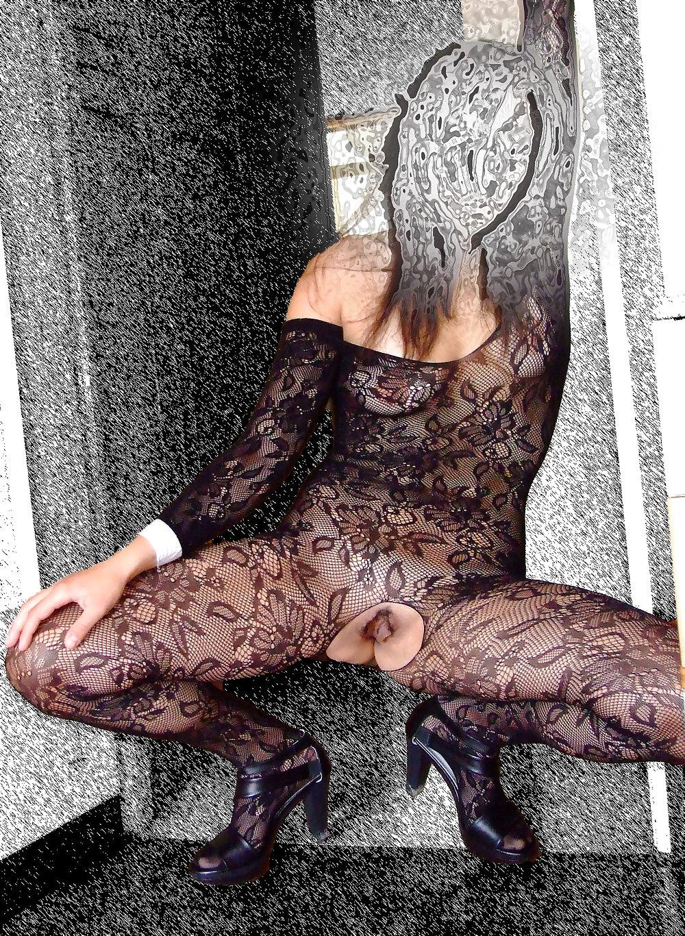 13P CATSUIT