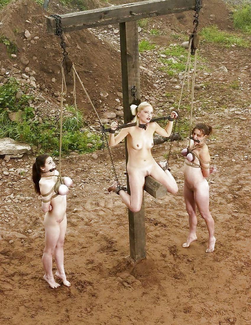 18P Bondage and Slaves -366-