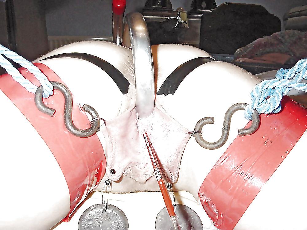 18P Bondage and Slaves -366-