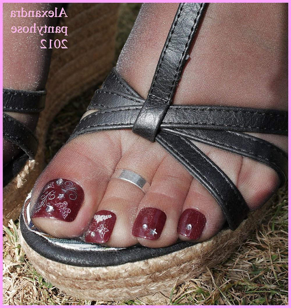 18P My close  up feet  serie 03