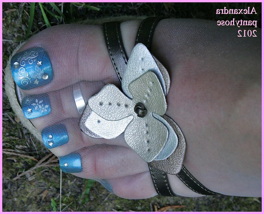 18P My close  up feet  serie 03
