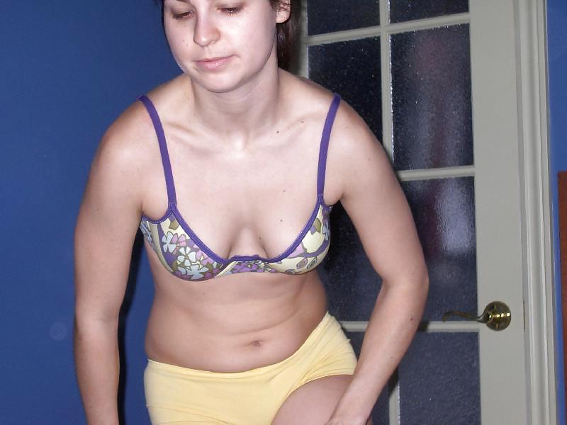 25P Bra Babes 12