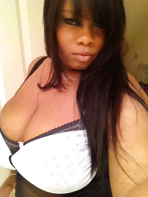 25P Huge Tits, Tight Tops 51