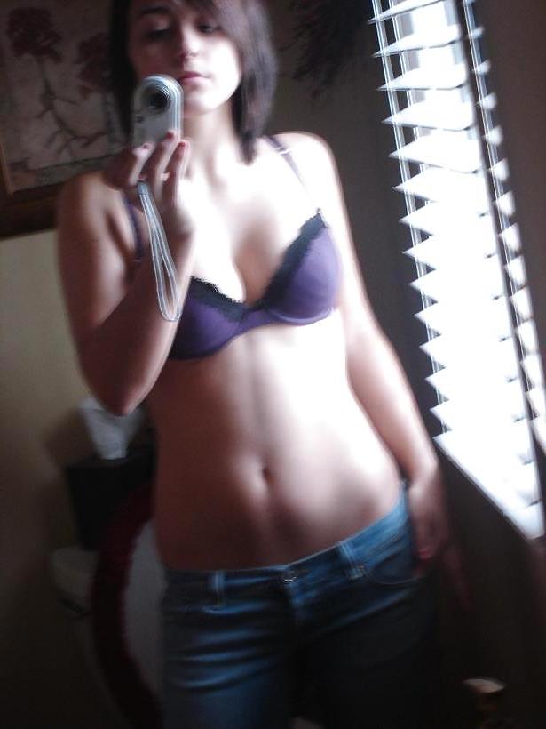 25P Bra Babes 33