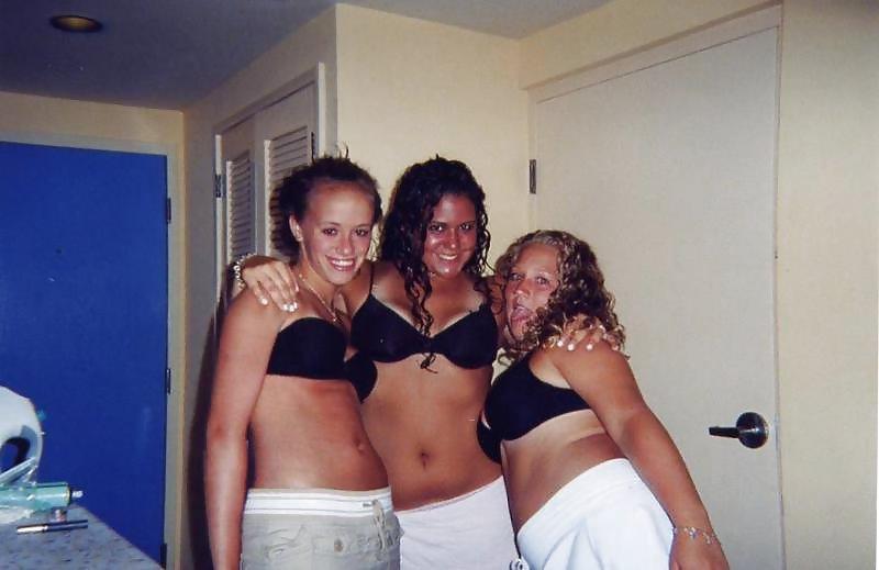 25P Bra Babes 20