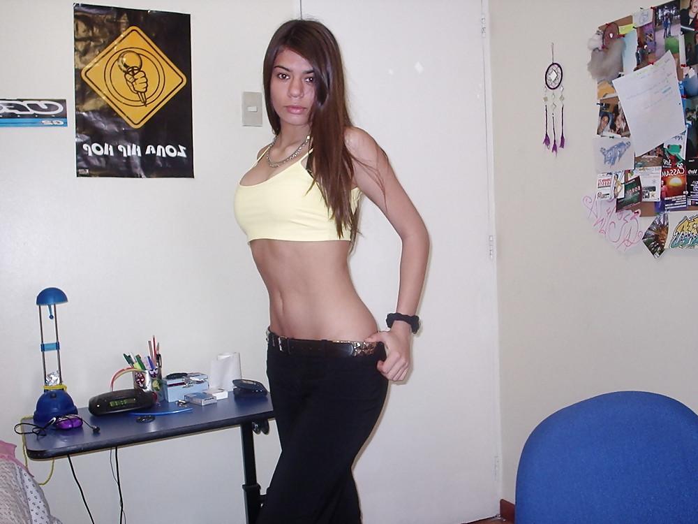 15P Spanish teen 002