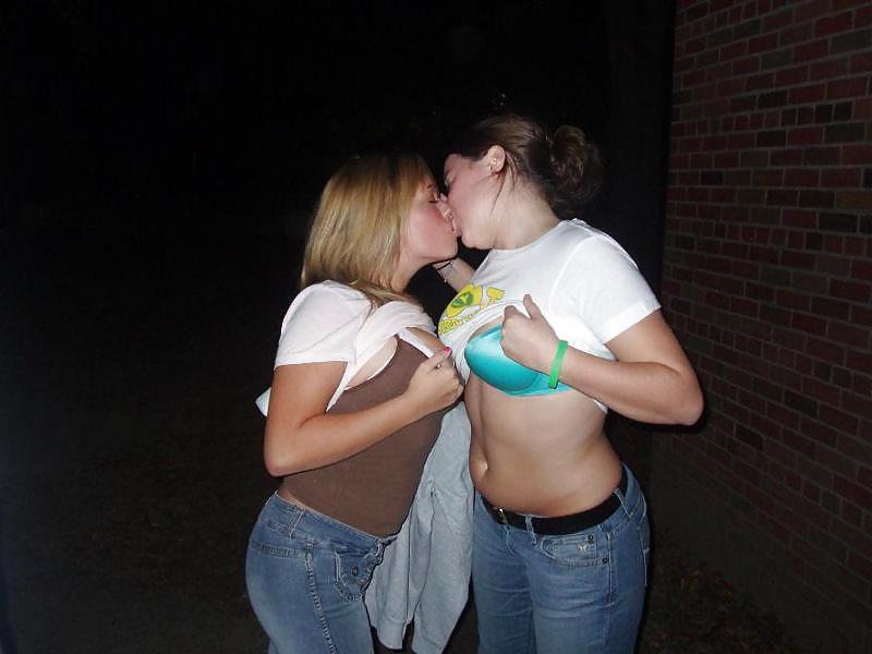 25P Bra Babes 26