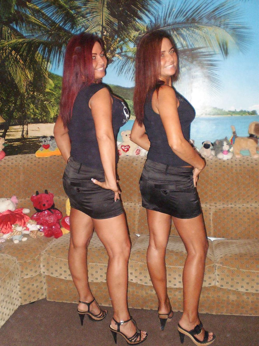 25P Sexy milf twins (no nude!)