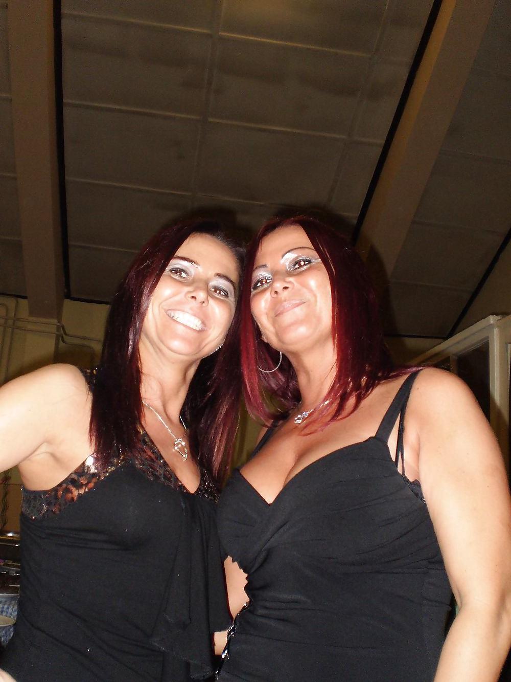 25P Sexy milf twins (no nude!)
