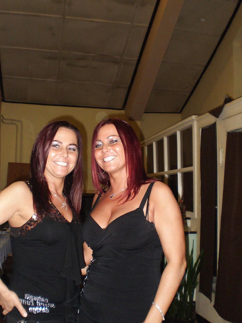 25P Sexy milf twins (no nude!)