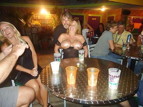 25P Sexy pussy milf