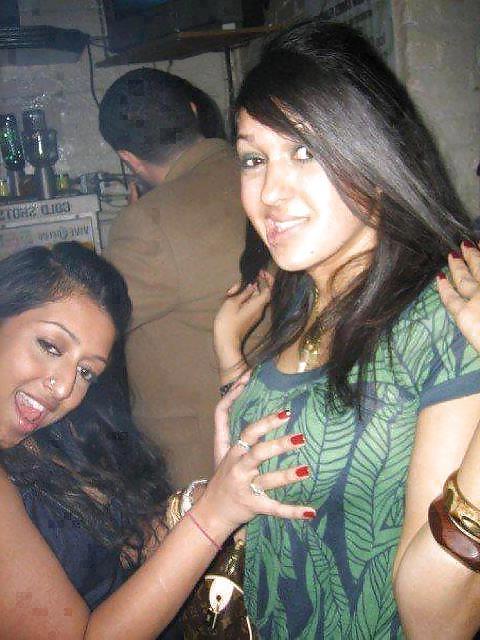 24P Beautiful Indian Girls 71-- By Sanjh
