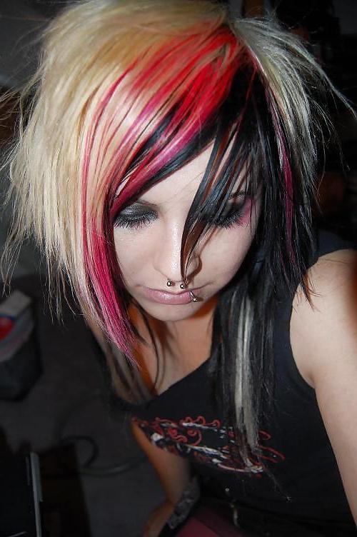 25P Goth, Punk and Emo Girls