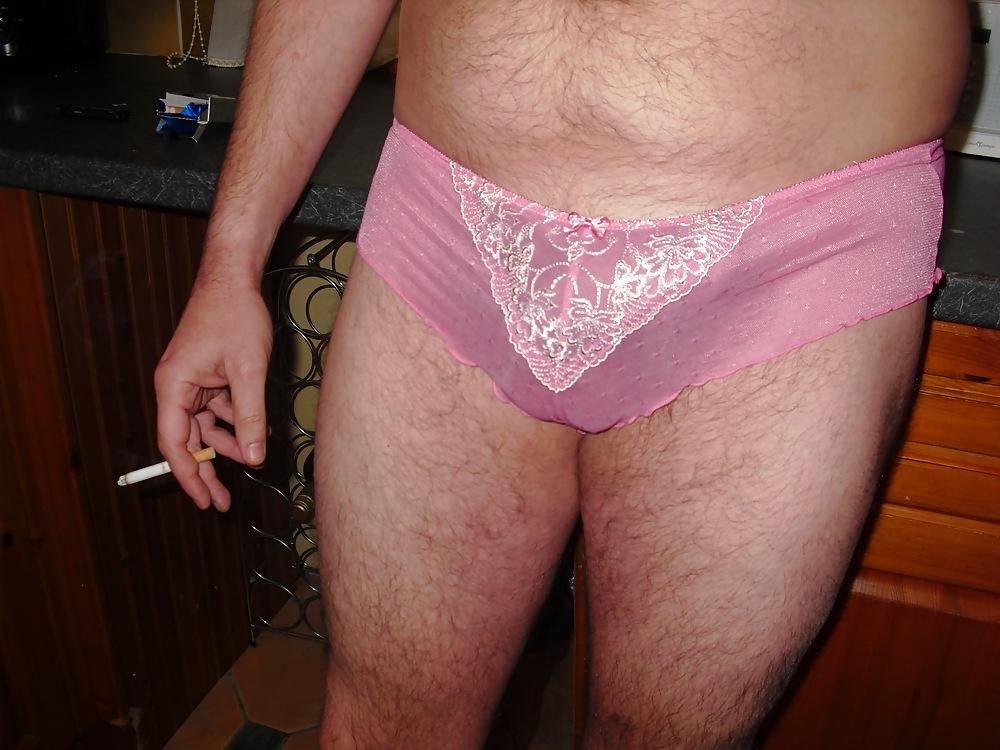 20P Smokelovingguys new smoking in panties