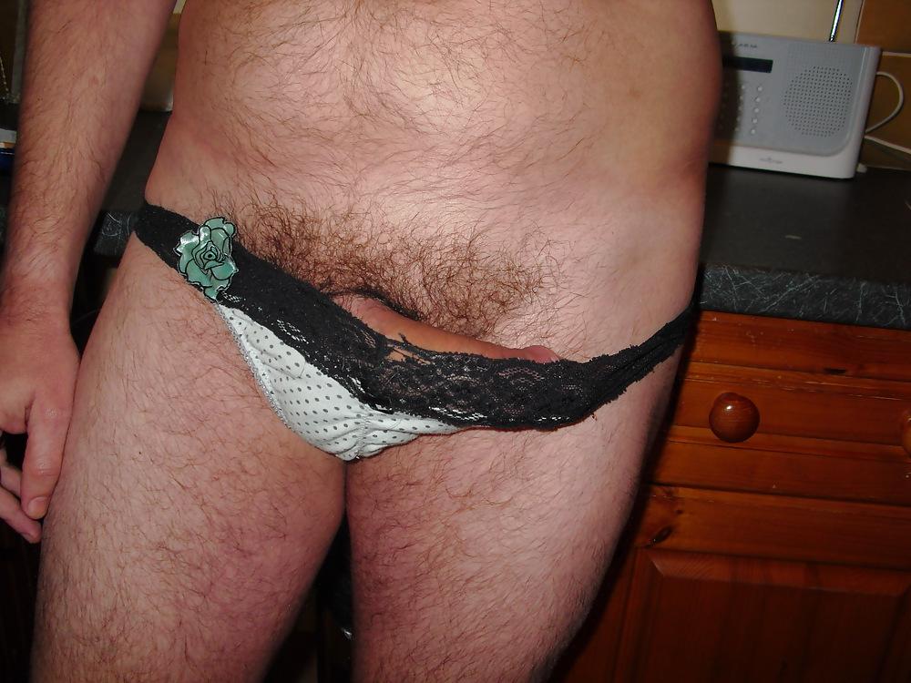 20P Smokelovingguys new smoking in panties