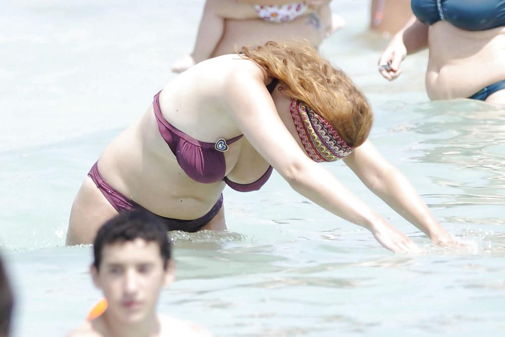 14P Two Sexy Spanish Ministers in Bikini