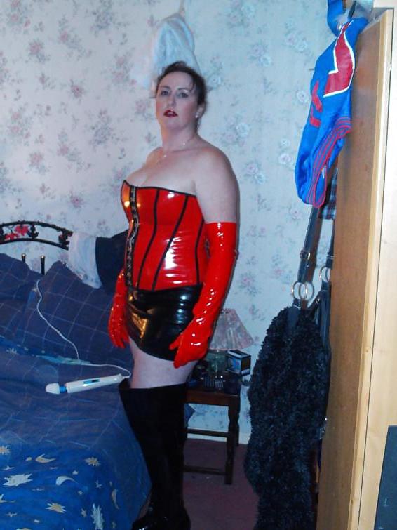 24P Shoes and boots.