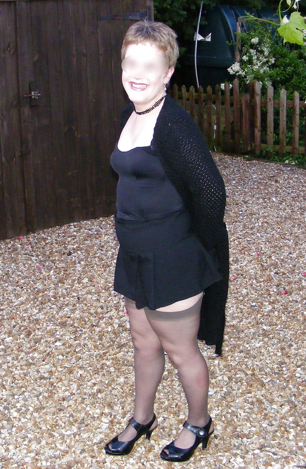 17P Garden party