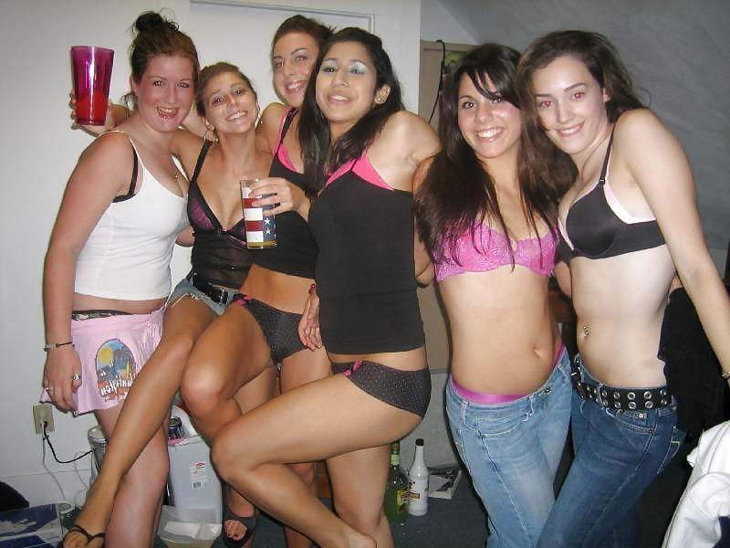 25P Bra Babes 50