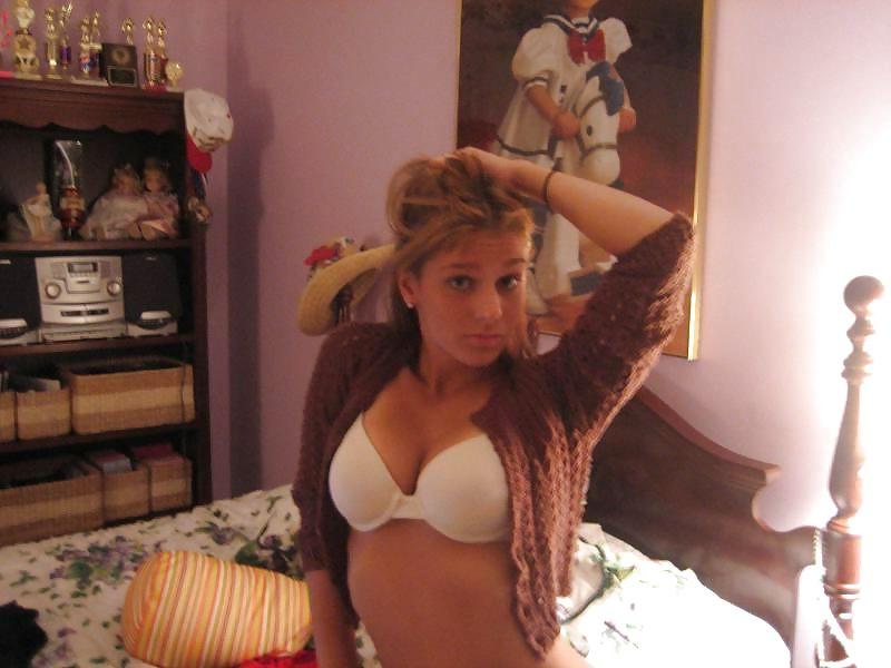 25P Bra Babes 50