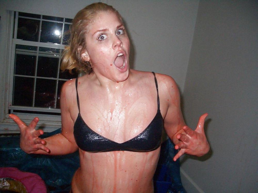 25P Bra Babes 50