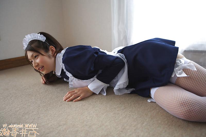 14P Maid Girl