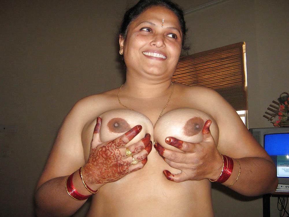 19P Indian aunty 98