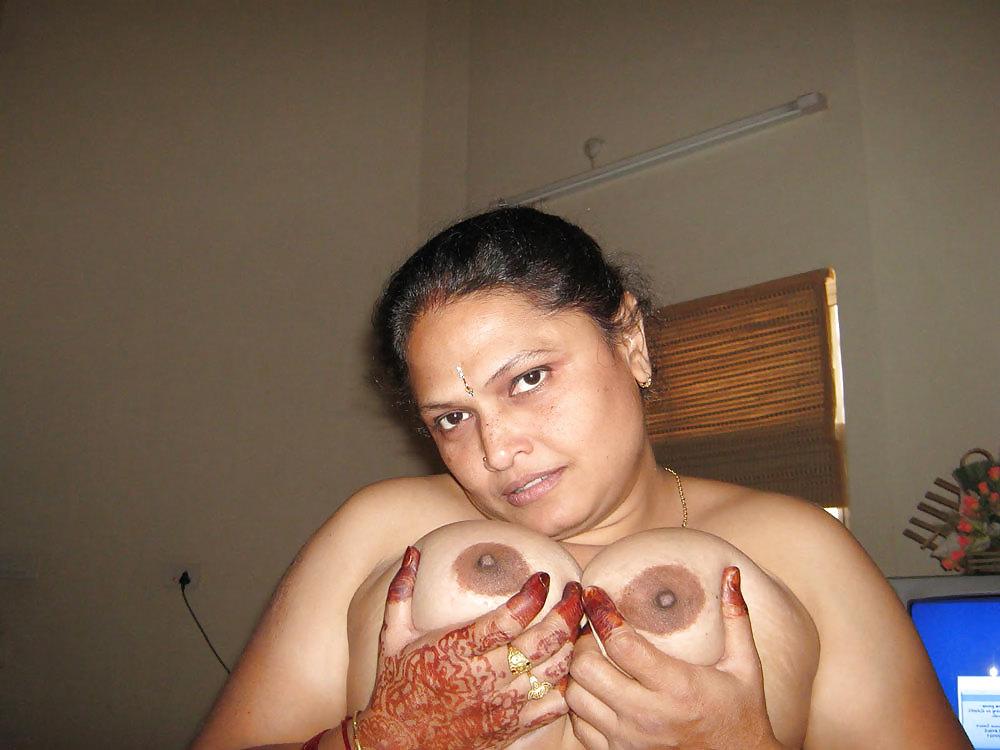 19P Indian aunty 98