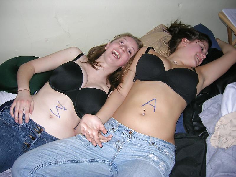 25P Bra Babes 55