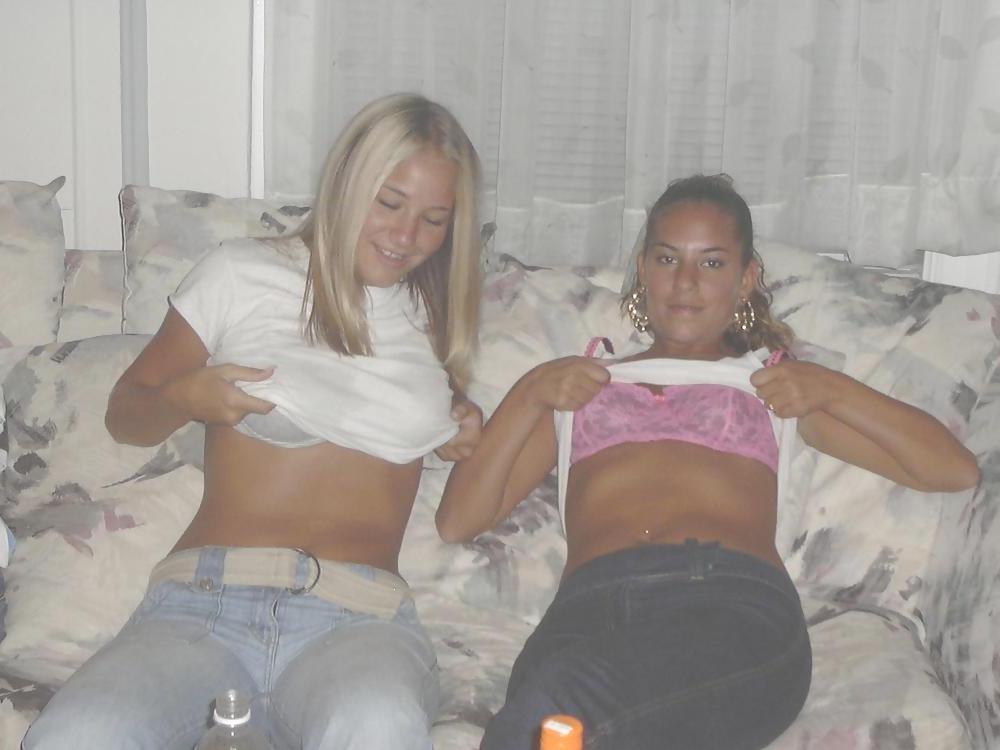 25P Bra Babes 55