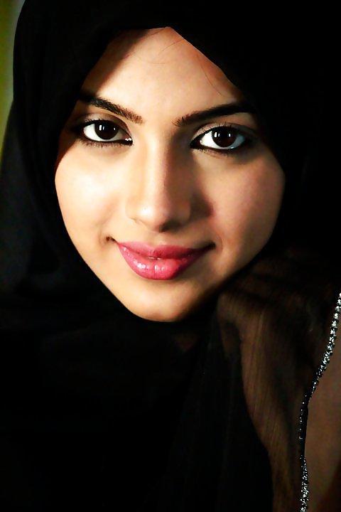 25P Random Indian Bitches for BIG BLACK COCKS