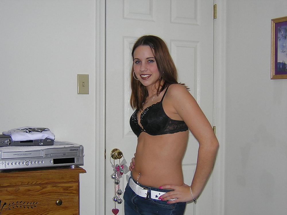 25P Bra Babes 69