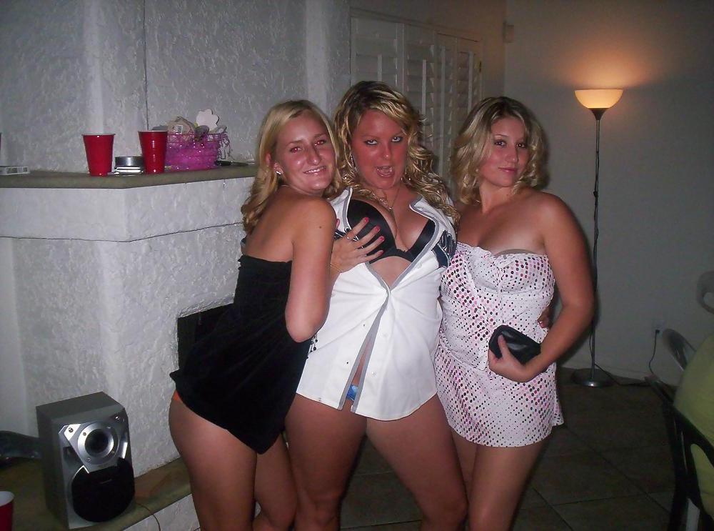 25P Bra Babes 69