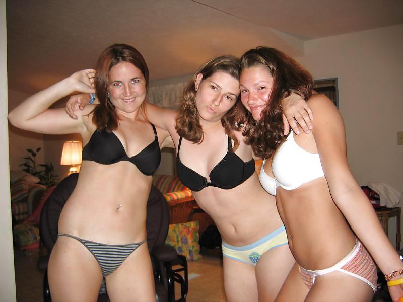 25P Bra Babes 69