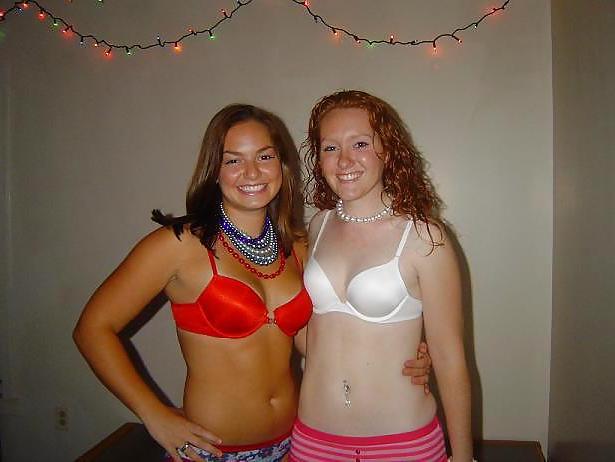 25P Bra Babes 70