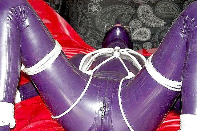 22P STEFFY'S alter ego ....The male Rubber Bondage sub 