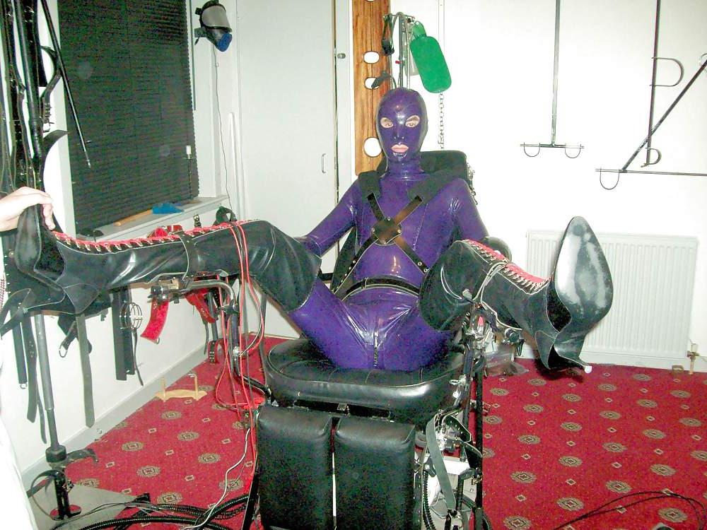 22P STEFFY'S alter ego ....The male Rubber Bondage sub 