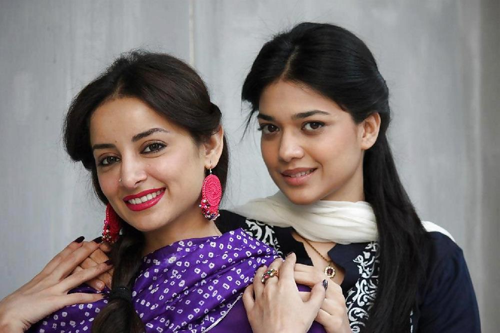 17P Indian delights, Who Would You Fuck & How?