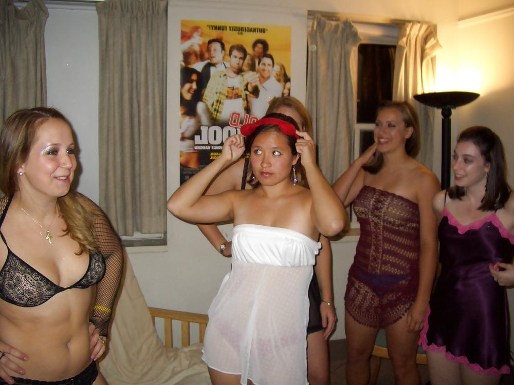 25P Bra Babes 40